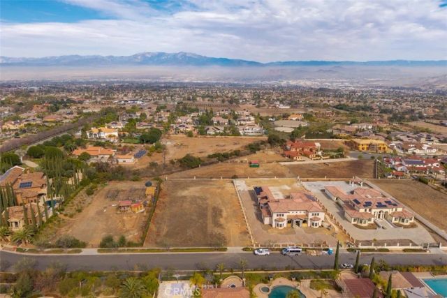 1127 Casper, Corona, CA 92881