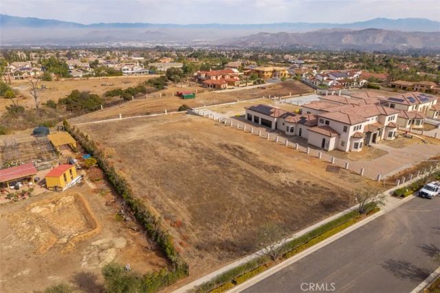 1127 Casper, Corona, CA 92881