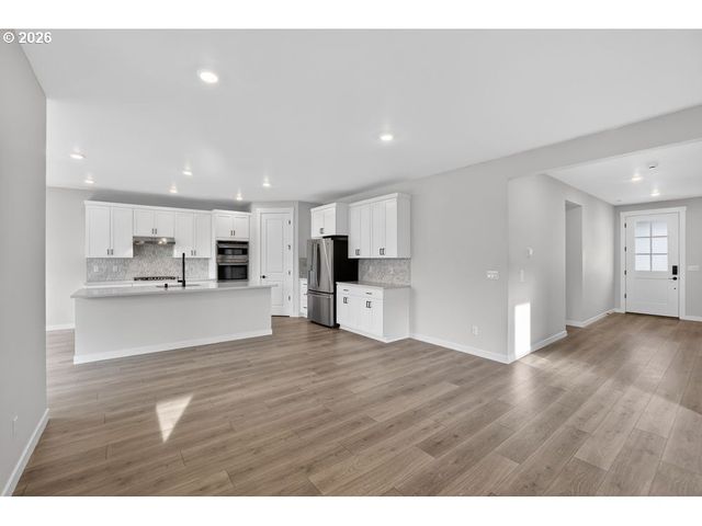 1105 Se 33RD St, Battle Ground, WA 98604