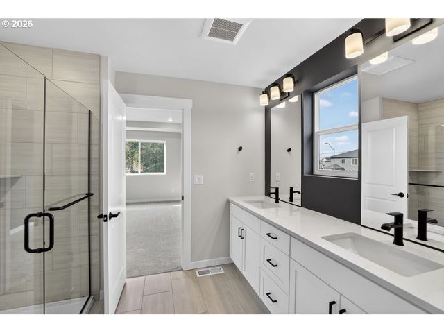 1105 Se 33RD St, Battle Ground, WA 98604