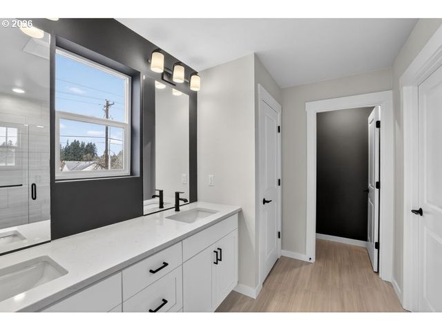 1105 Se 33RD St, Battle Ground, WA 98604