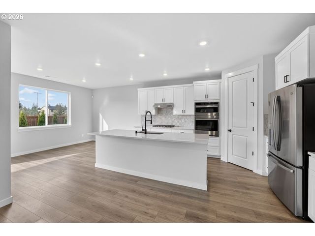 1105 Se 33RD St, Battle Ground, WA 98604