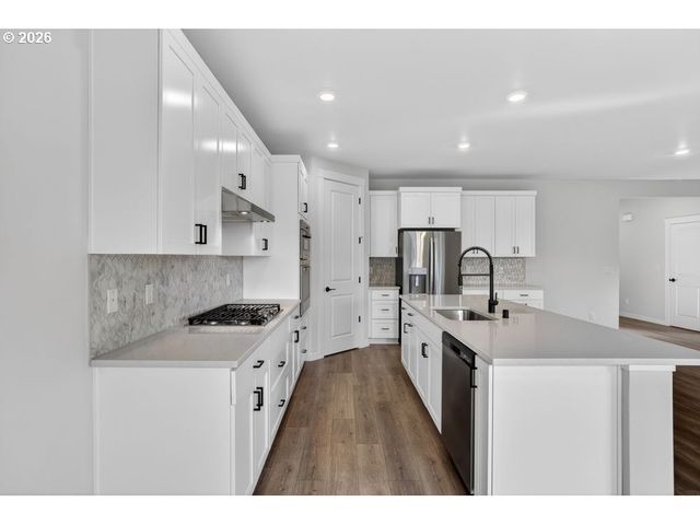 1105 Se 33RD St, Battle Ground, WA 98604