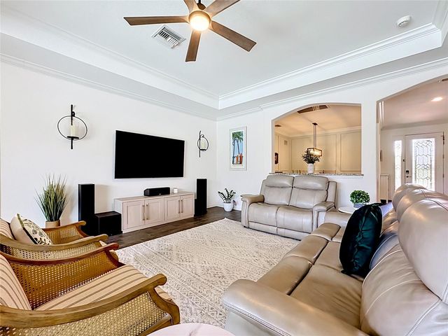 5518 FOXFIRE RUN, Bradenton, FL 34211