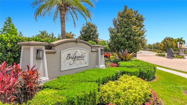 5518 FOXFIRE RUN, Bradenton, FL 34211