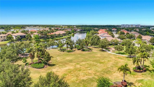 5518 FOXFIRE RUN, Bradenton, FL 34211