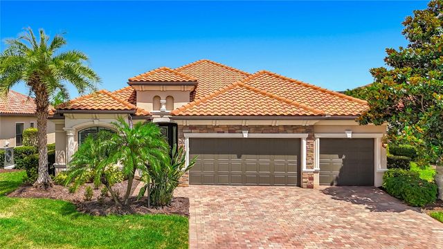5518 FOXFIRE RUN, Bradenton, FL 34211