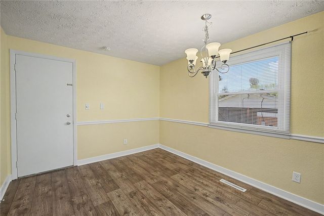 185 Broadripple Road, Centerville, OH 45458