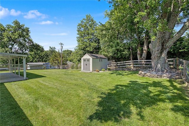 185 Broadripple Road, Centerville, OH 45458