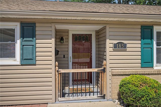 185 Broadripple Road, Centerville, OH 45458