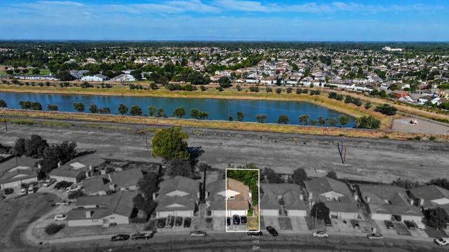 8888 Fox Creek Dr, Stockton, CA 95210