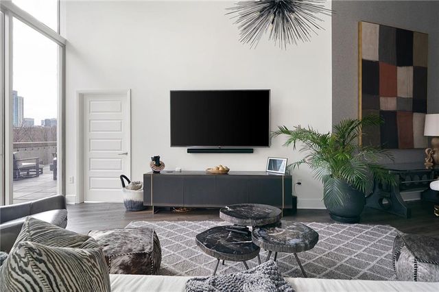 1080 Peachtree NE Street 405, Atlanta, GA 30309