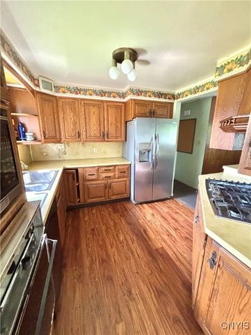6473 Wembridge Drive, Dewitt, NY 13057