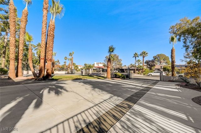 2955 El Camino Road, Las Vegas, NV 89146