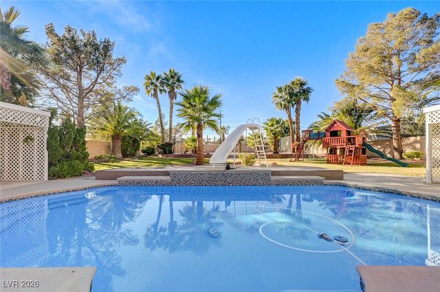 2955 El Camino Road, Las Vegas, NV 89146