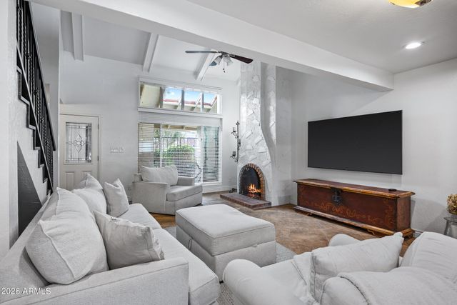 7118 E BUENA TERRA Way, Paradise Valley, AZ 85253