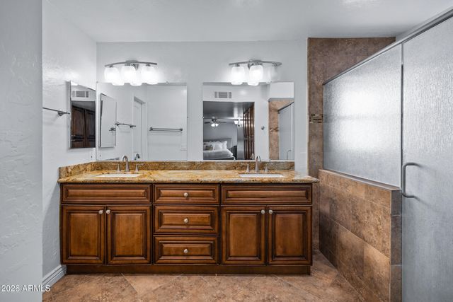 7118 E BUENA TERRA Way, Paradise Valley, AZ 85253