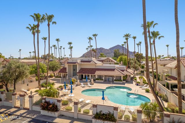 7118 E BUENA TERRA Way, Paradise Valley, AZ 85253