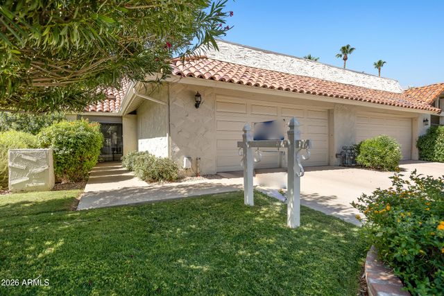 7118 E BUENA TERRA Way, Paradise Valley, AZ 85253