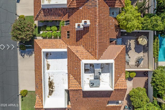 7118 E BUENA TERRA Way, Paradise Valley, AZ 85253