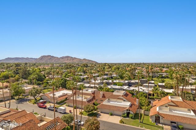 7118 E BUENA TERRA Way, Paradise Valley, AZ 85253