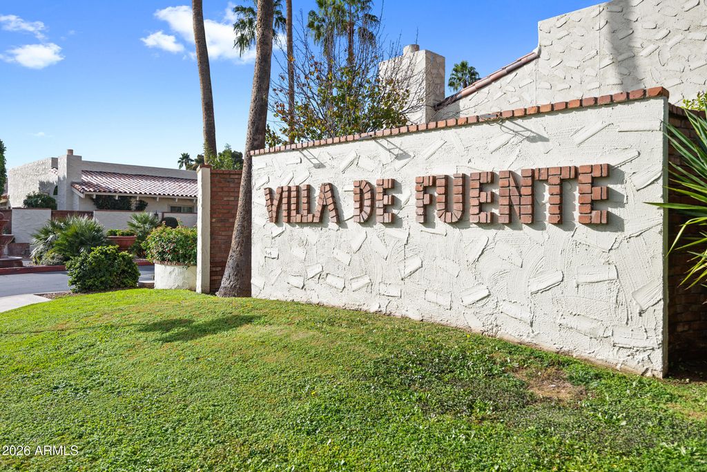 7118 E BUENA TERRA Way, Paradise Valley, AZ 85253