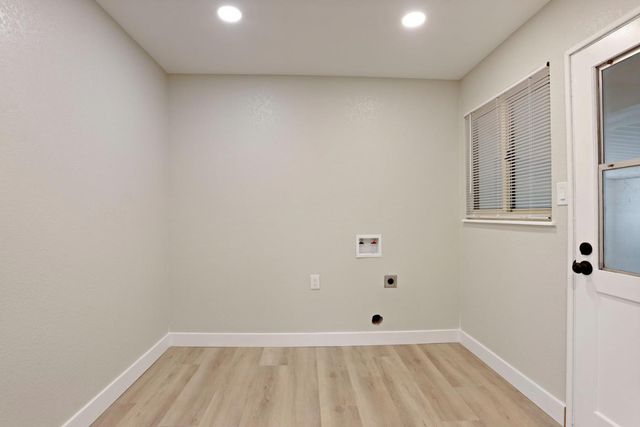 648 Daisy Ave, Lodi, CA 95240