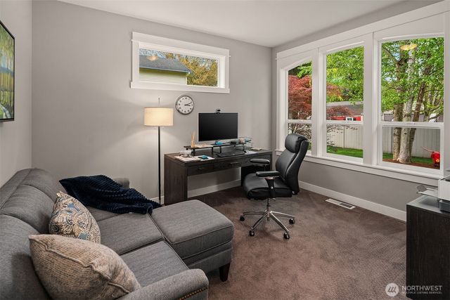 13041 56th Avenue S, Tukwila, WA 98178