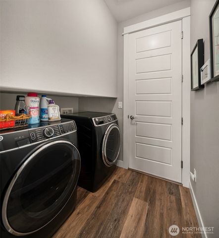 13041 56th Avenue S, Tukwila, WA 98178