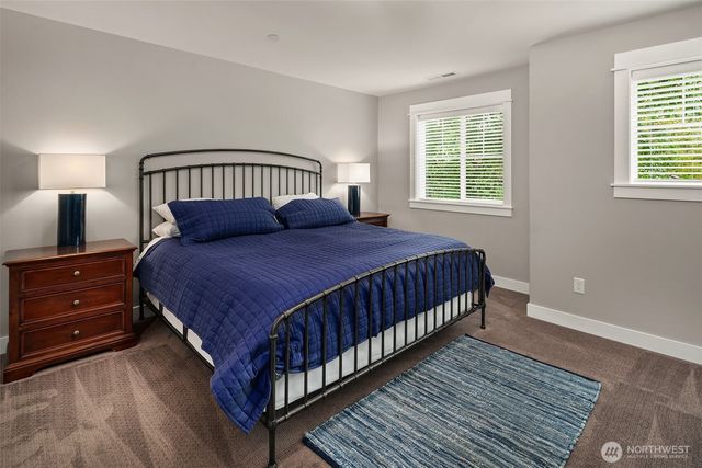 13041 56th Avenue S, Tukwila, WA 98178