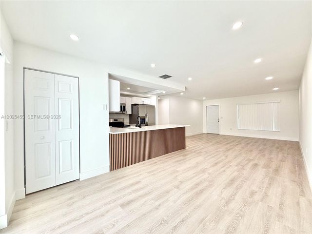 10209 SW 20th Terrace, Miami, FL 33165