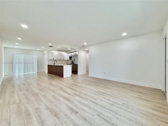 10209 SW 20th Terrace, Miami, FL 33165
