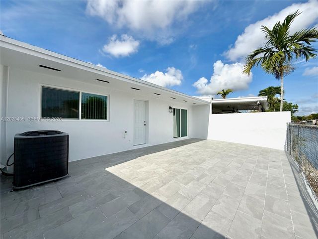 10209 SW 20th Terrace, Miami, FL 33165