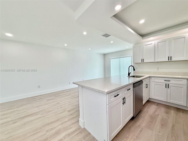 10209 SW 20th Terrace, Miami, FL 33165