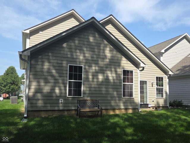 13551 Cuppertino Lane, Carmel, IN 46074