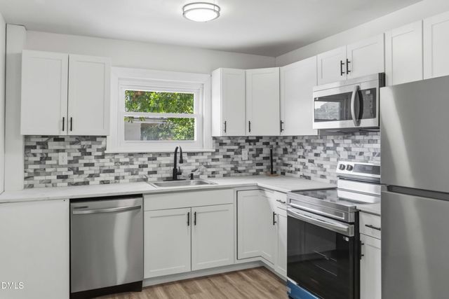 605 Sunnyside Lane W, Wilson, NC 27893