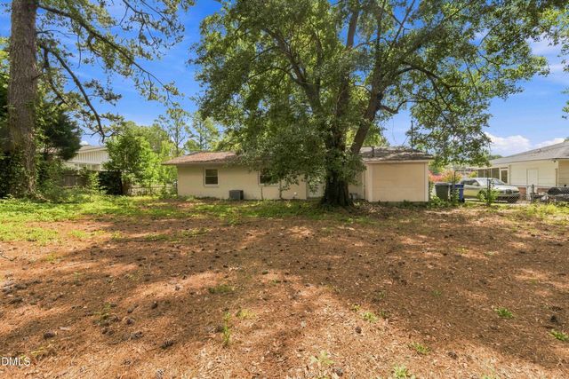 605 Sunnyside Lane W, Wilson, NC 27893