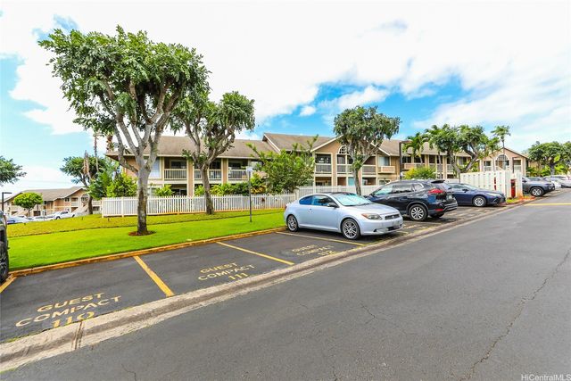 94-529 Lumiaina Street D204, Waipahu, HI 96797