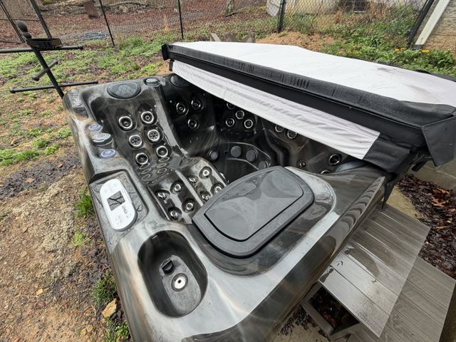 2889 Highway 230, W, Nunnelly, TN 37137