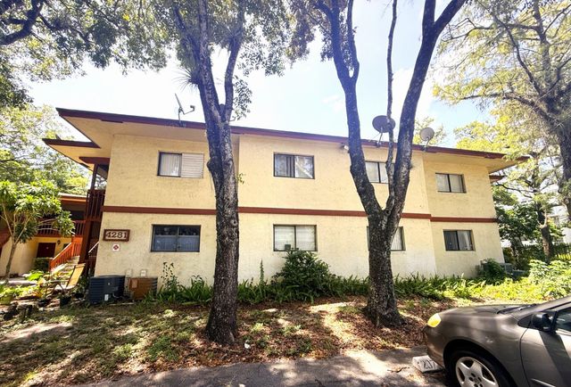 4281 NW 19TH Street 5, Lauderhill, FL 33313