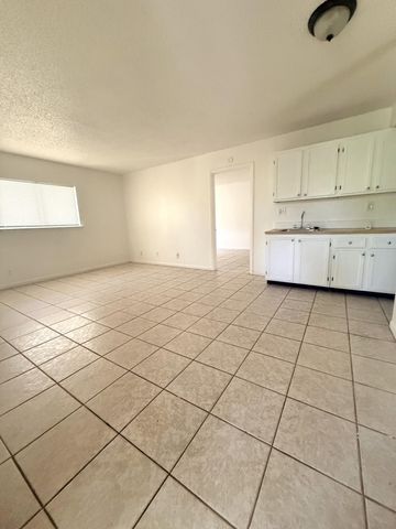 4281 NW 19TH Street 5, Lauderhill, FL 33313