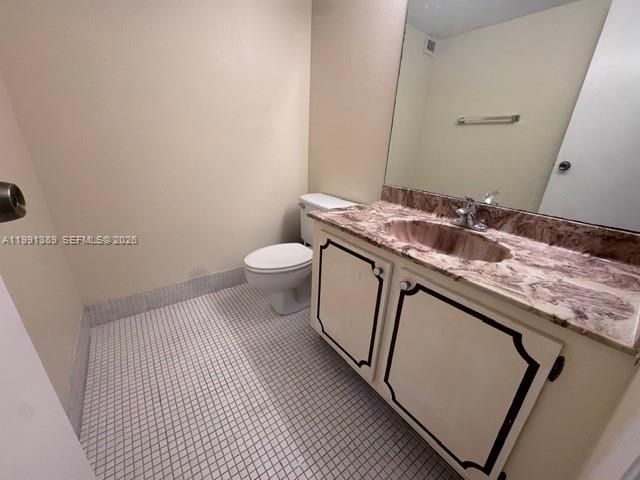 6361 N Falls Cir Dr 106, Lauderhill, FL 33319