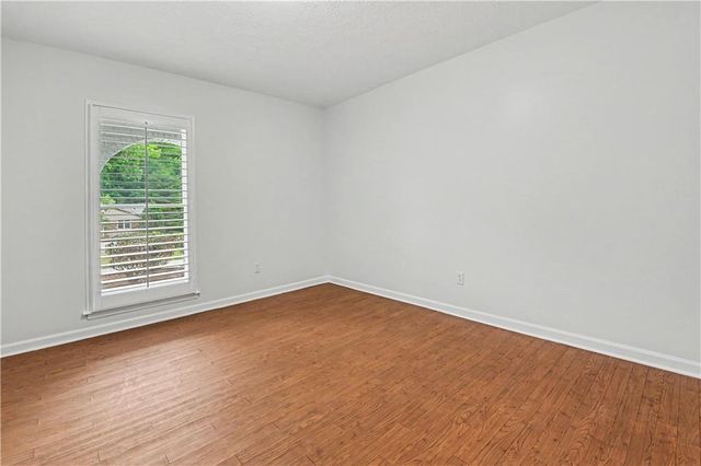9011 Par Drive, Douglasville, GA 30134