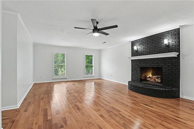 9011 Par Drive, Douglasville, GA 30134