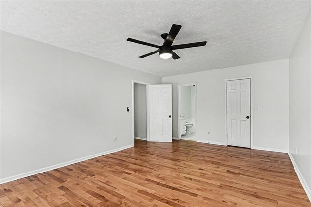 9011 Par Drive, Douglasville, GA 30134