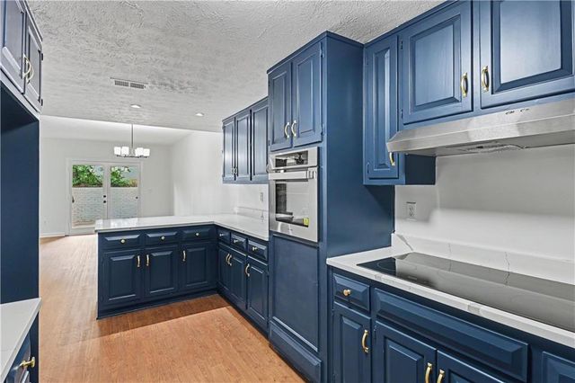 9011 Par Drive, Douglasville, GA 30134
