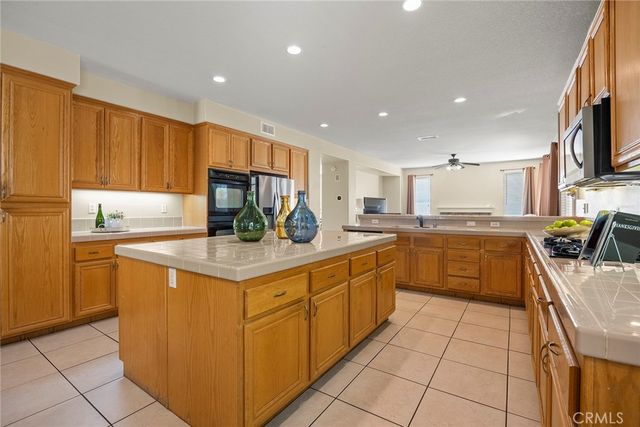 7381 Citrus Valley Avenue, Eastvale, CA 92880