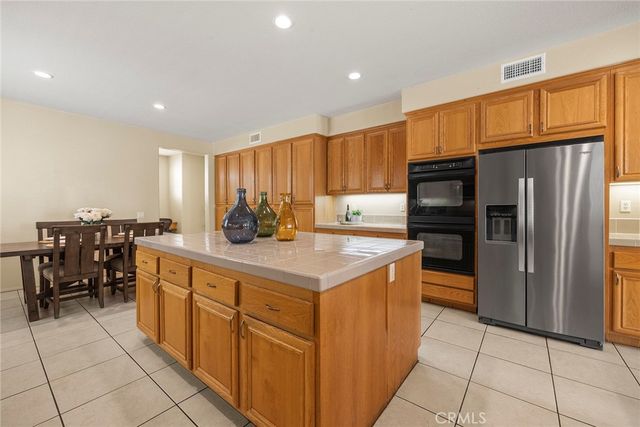 7381 Citrus Valley Avenue, Eastvale, CA 92880