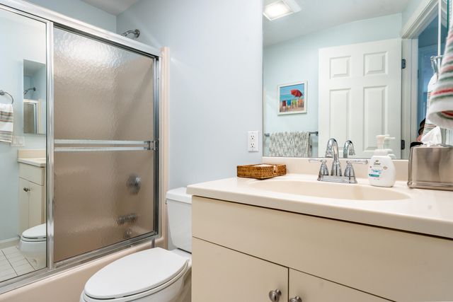 8 Forest Gate UNIT 8, Yarmouth Port, MA 02675