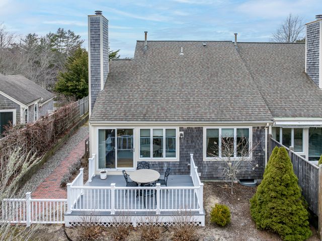 8 Forest Gate UNIT 8, Yarmouth Port, MA 02675